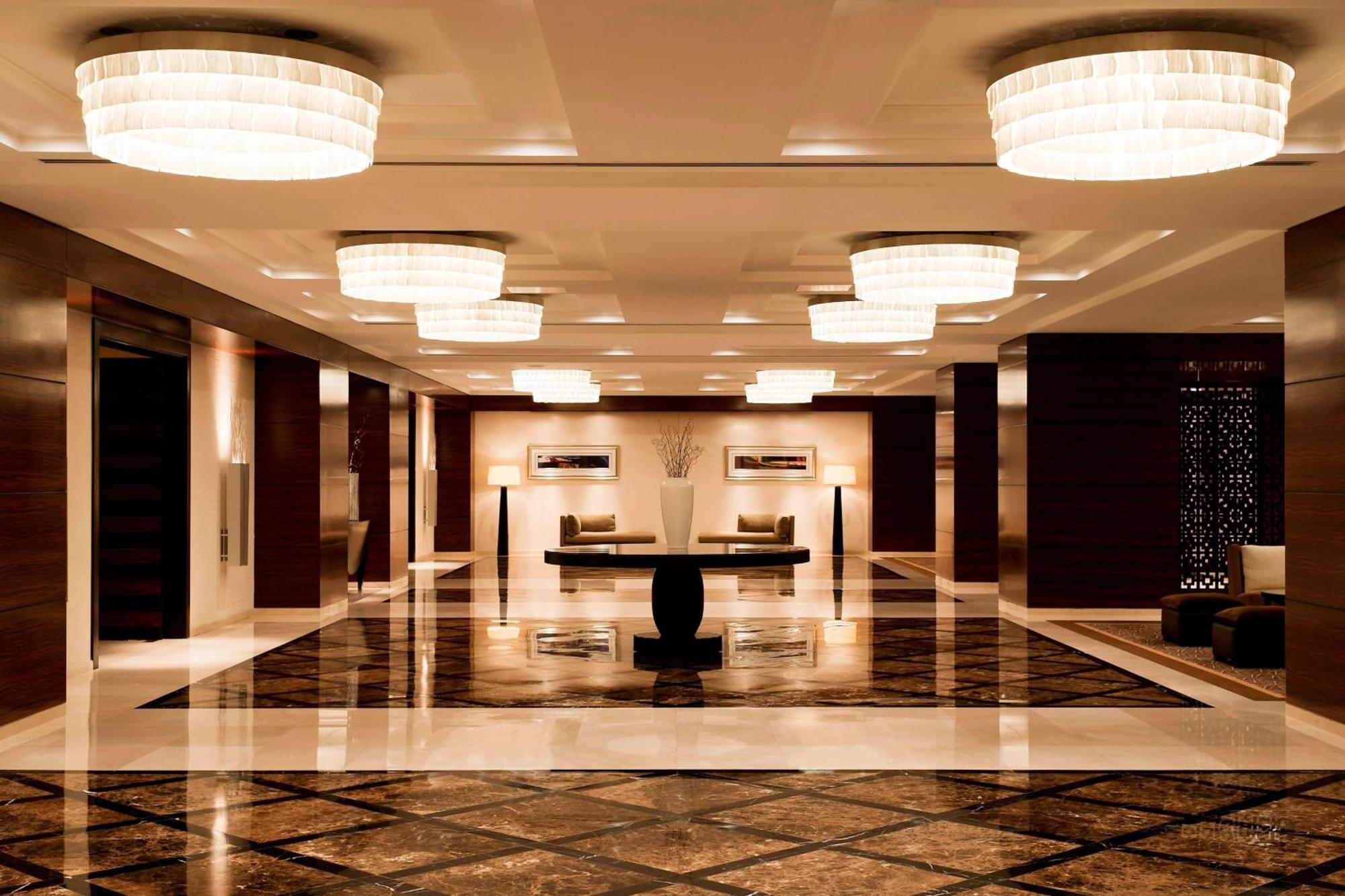 Grosvenor House, A Luxury Collection Hotel, Dubai Exterior photo The lobby of the hotel